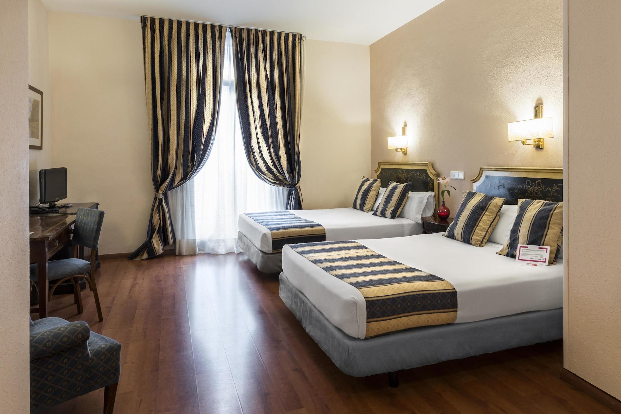 Oriente Atiram Hotel Barcelona Kültér fotó