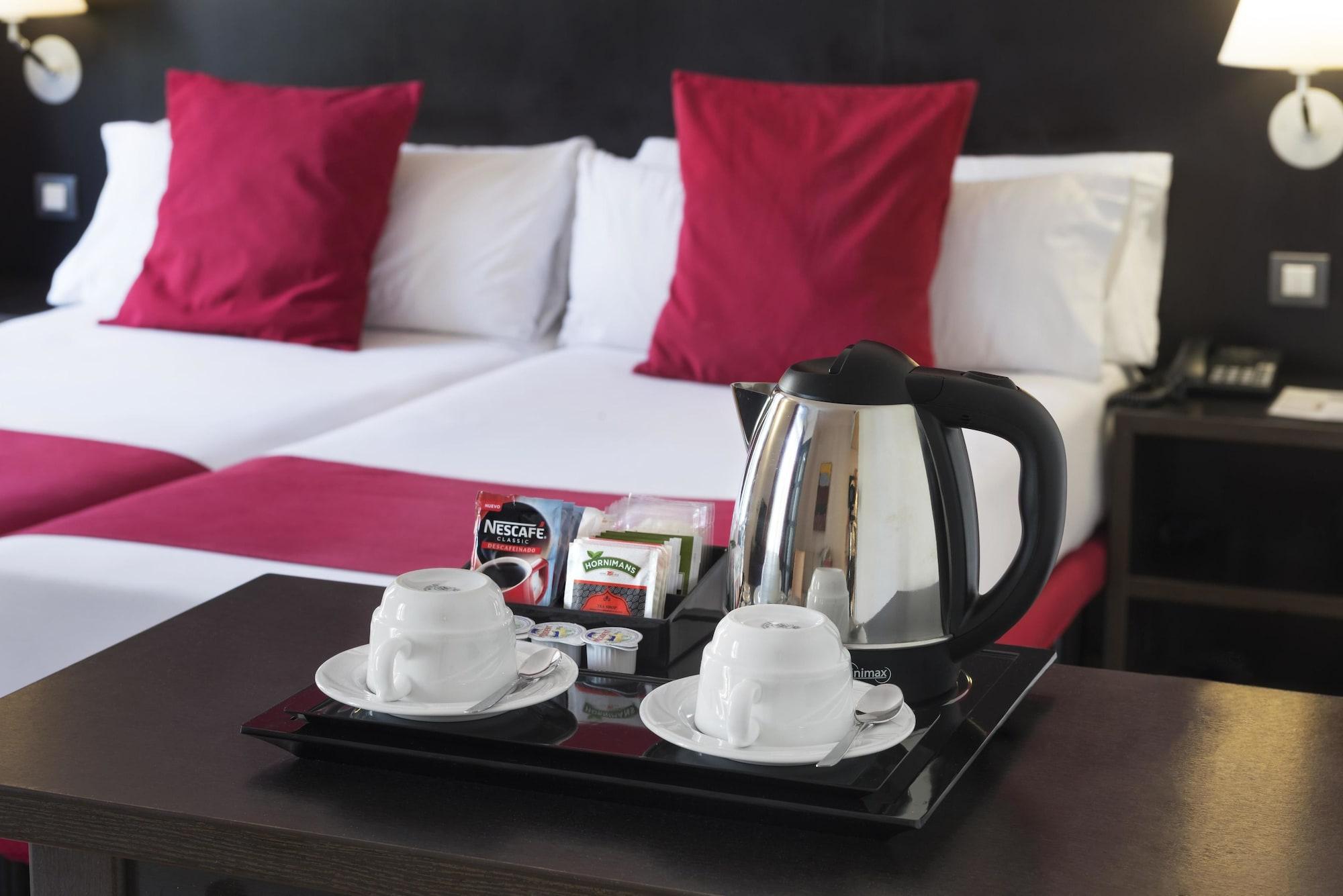 Oriente Atiram Hotel Barcelona Kültér fotó