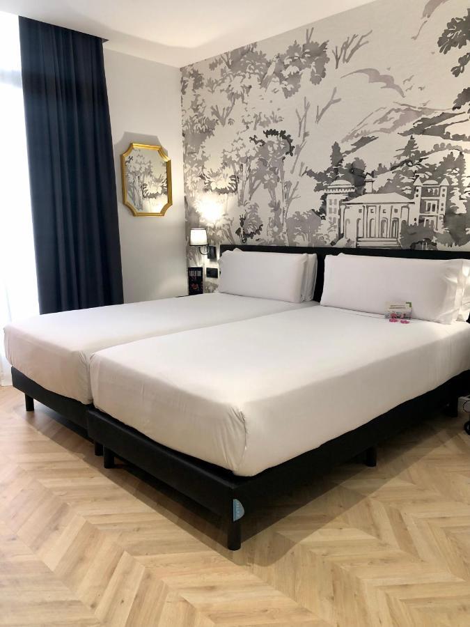 Oriente Atiram Hotel Barcelona Kültér fotó