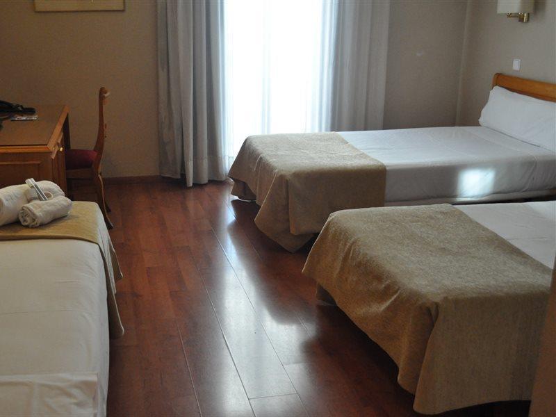Oriente Atiram Hotel Barcelona Kültér fotó