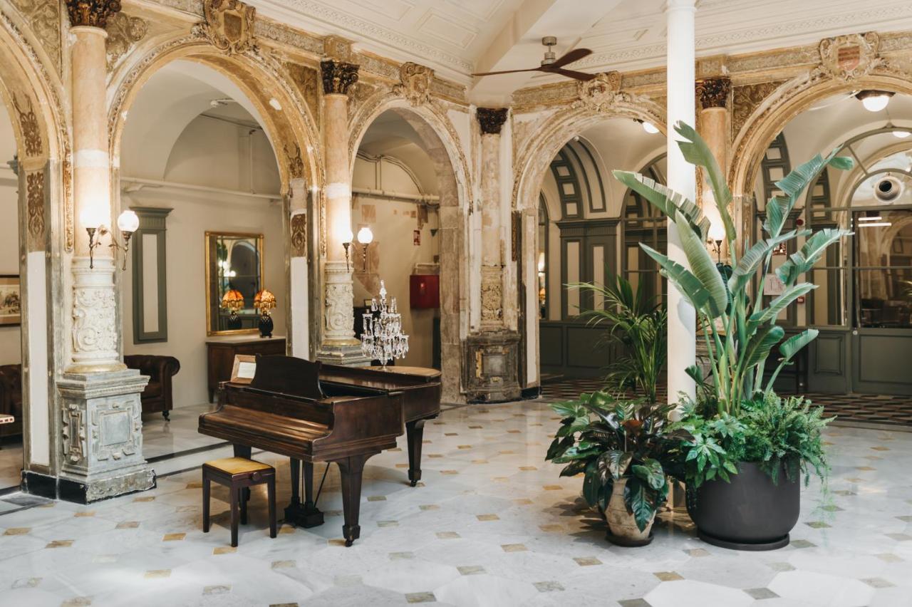 Oriente Atiram Hotel Barcelona Kültér fotó